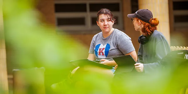 Students studying American histories and cultures at KU