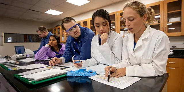 Applied behavioral science degree students studying applied behavioral science at the University of Kansas
